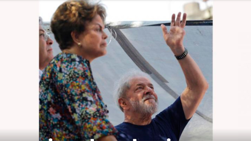Lula y su emoción en la misa por su esposa fallecida.