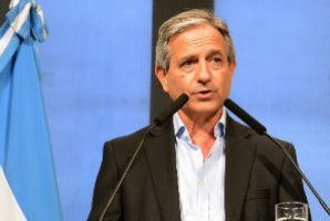 Según Ibarra, el proyecto de telecomunicaciones busca “mejorar los servicios” y “bajar los precios”