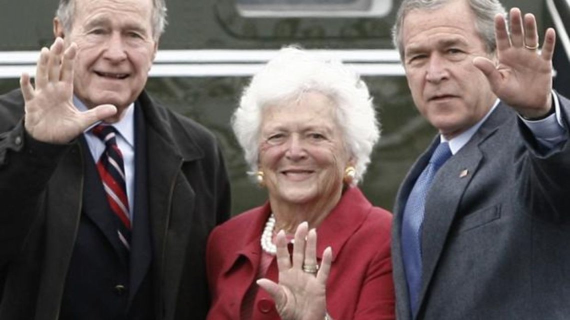 Murió la madre del ex presidente Bush.
