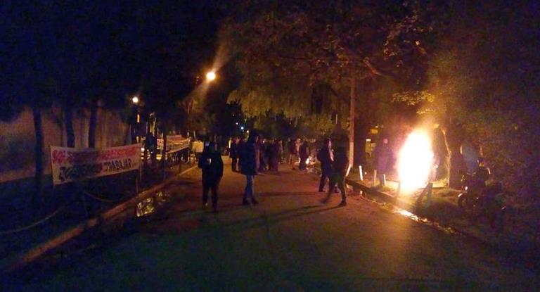 La brutal represión a trabajadores de Cresta Roja  muestra que lo peor está por venir.