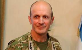 El jefe del Ejército le respondió a Macri: 