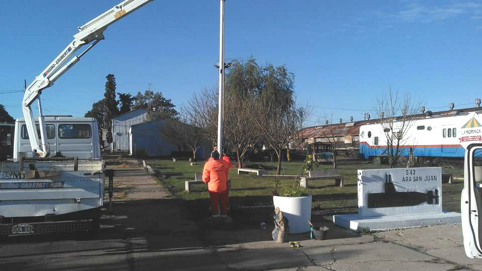 Se inaugura la plazoleta Santa Rita.