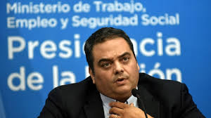El ministerio de Trabajo reconoció que en mayo se perdieron 27 mil empleos