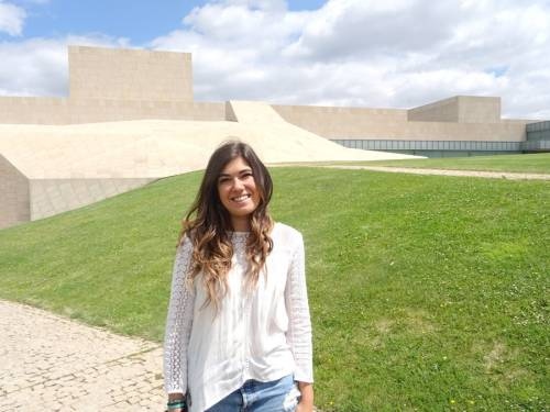 La alumna Paula Anza, estudiante de la doble titulación del Grado en Ciencias Ambientales y Grado en Ingeniería forestal de la Universidad Católica de Ávila (Ucav). (Foto: Dicyt)