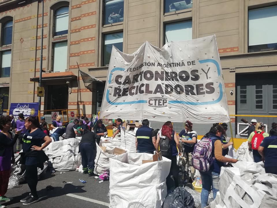 Movilización cartonera