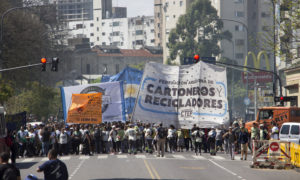 Se agrava el conflicto de los cartoneros