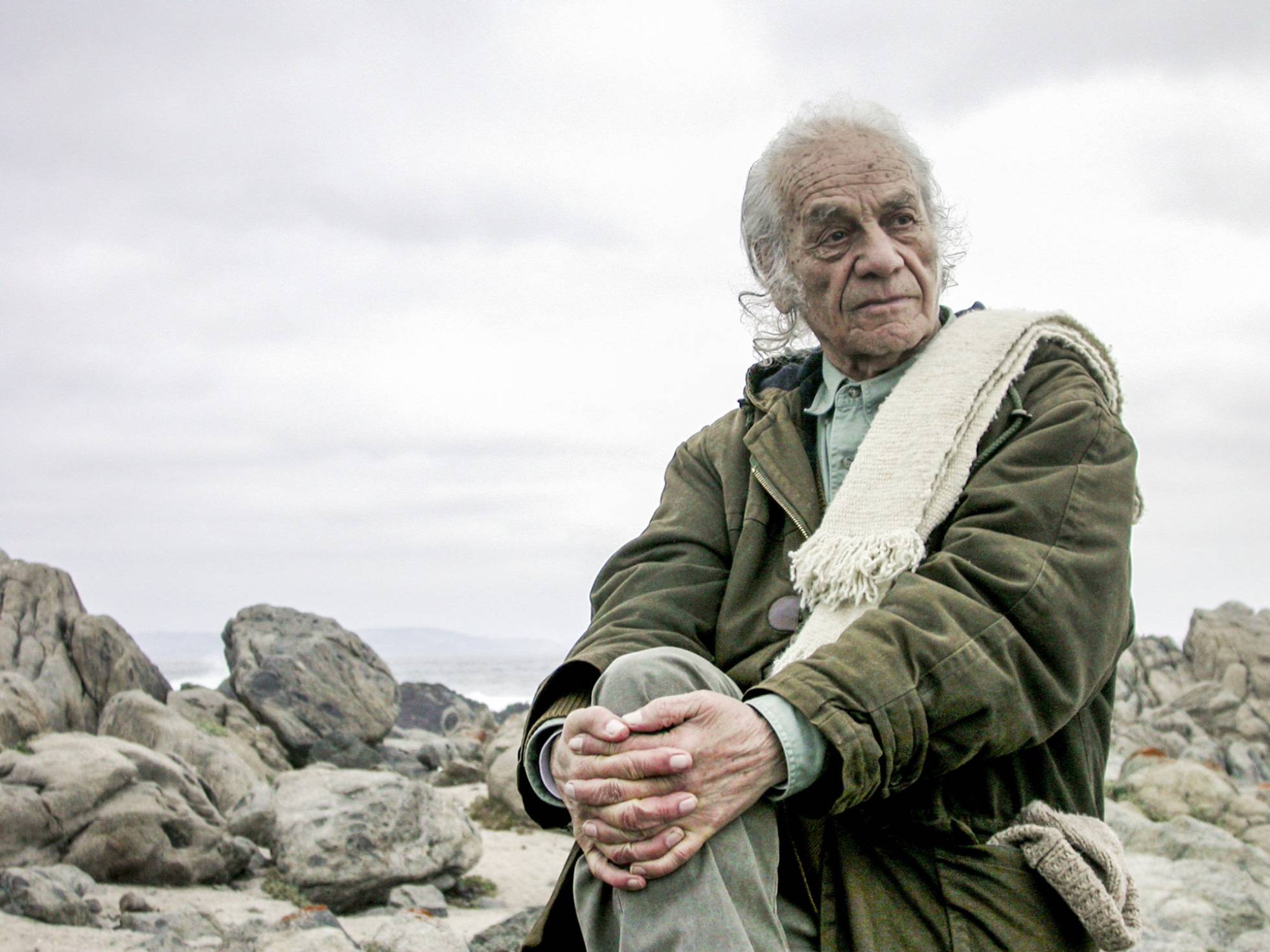 Nicanor Parra, en 2009, en Las Cruces (Chile). La Tercera Chile El País