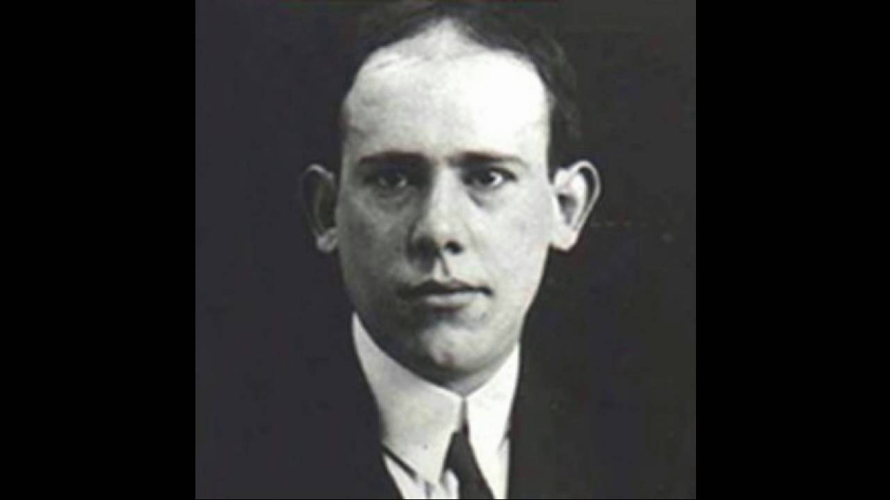 Evaristo Carriego, considerado el poeta del suburbio porteño .
