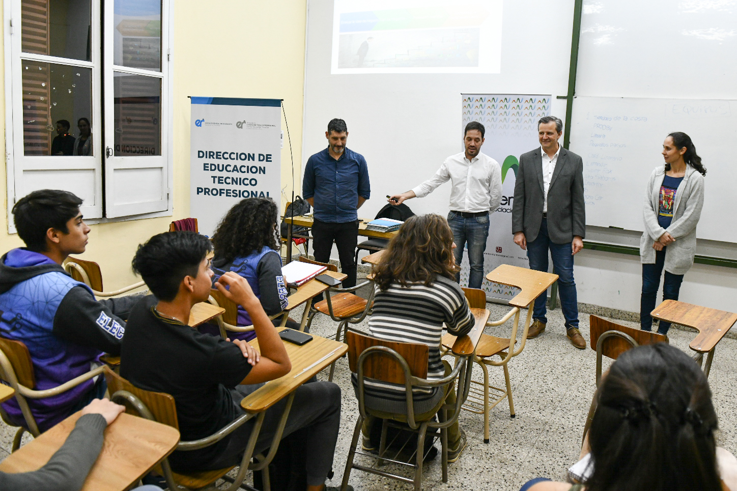 De estudiantes a emprendedores