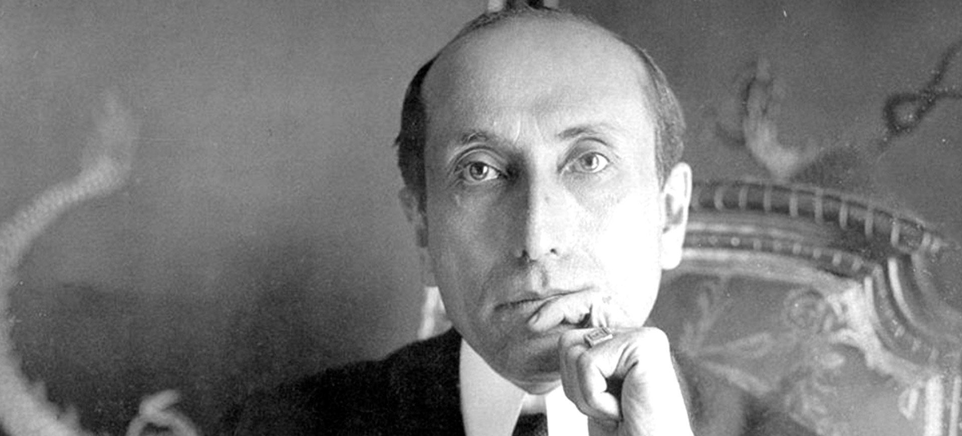 Amado  Nervo,  uno de los mayores que han surgido en México.