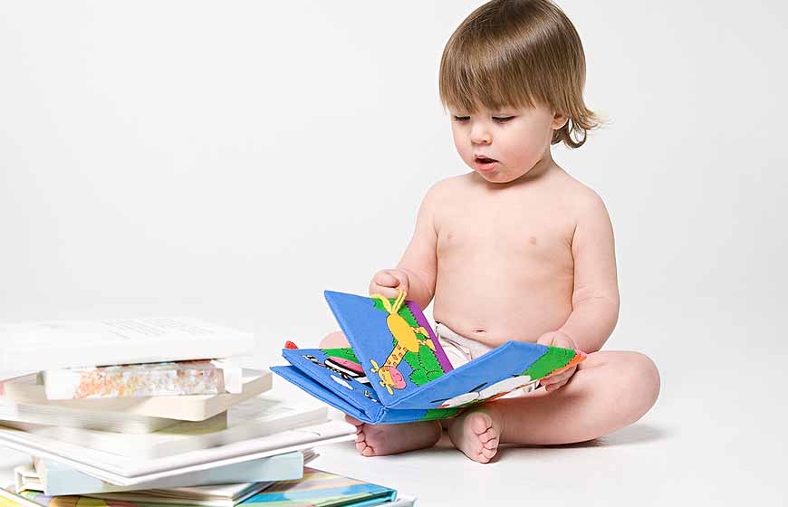 “Con lo que juegan los niños es con la historia”.<br />G. Agamben