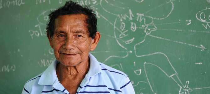 Un maestro del proyecto para recuperar la tradición oral y la lengua mapoyo. (Foto: © Centro de la Diversidad Cultural, 2013. Con permiso de la Unesco)