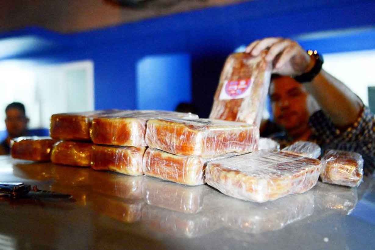 El cargamento de cocaína, un total de 38 kilos, había sido adquirido (o levantado) por el uruguayo en Santa Cruz de la Sierra, Bolivia.