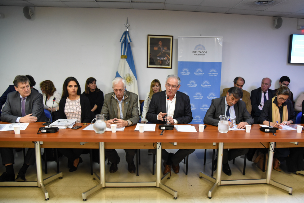 Avícolas presentaron problemas del sector en el Congreso