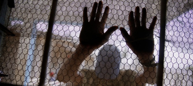 Las normas y las prácticas de género impuestos socialmente a los hombres refuerzan la falta de autocuidado y el abandono de su propia salud física y mental. (Foto: Banco Mundial/Dominic Chavez)