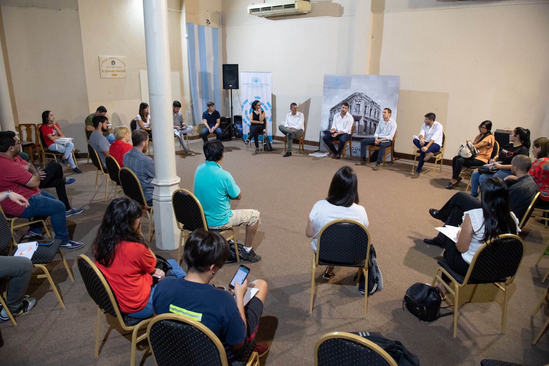 Municipio y actores de la sociedad civil, organizan esquema de trabajo que permita la asistencia alimentaria .
