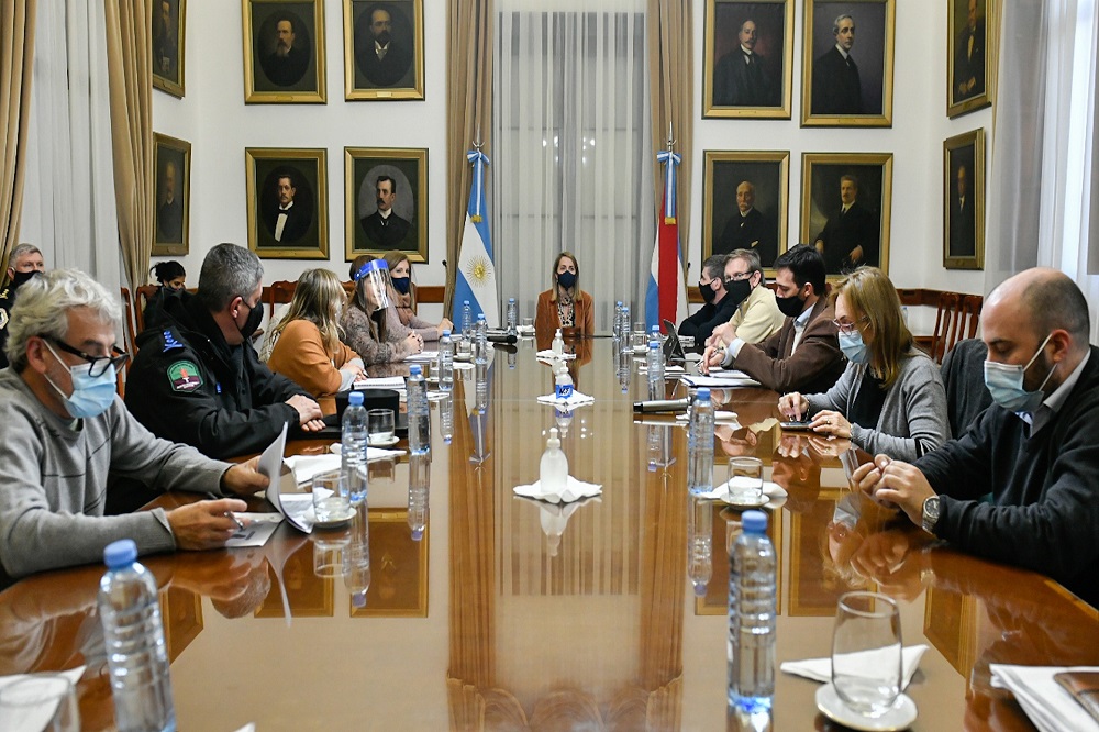 El Gabinetes y el Coes analizaron la situación actual.