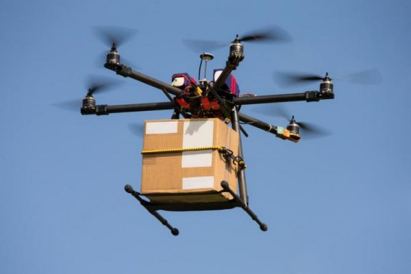 Dron de reparto. (Foto: University of Texas)