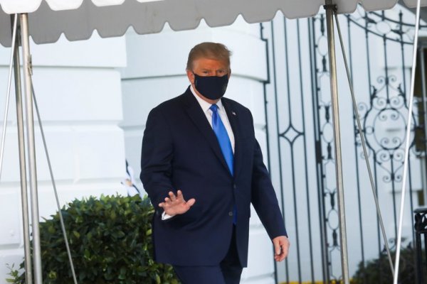 Trump se dirige al Centro Médico Militar .