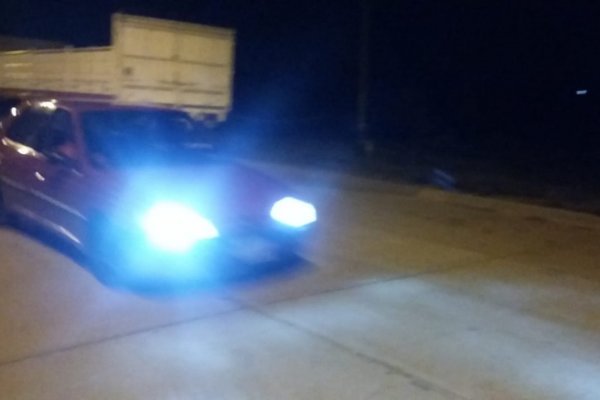 Rápida dispersión cuando llega la policía.
