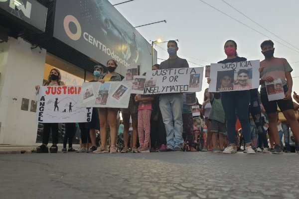 Pedido de justicia por Ángel y Mateo.