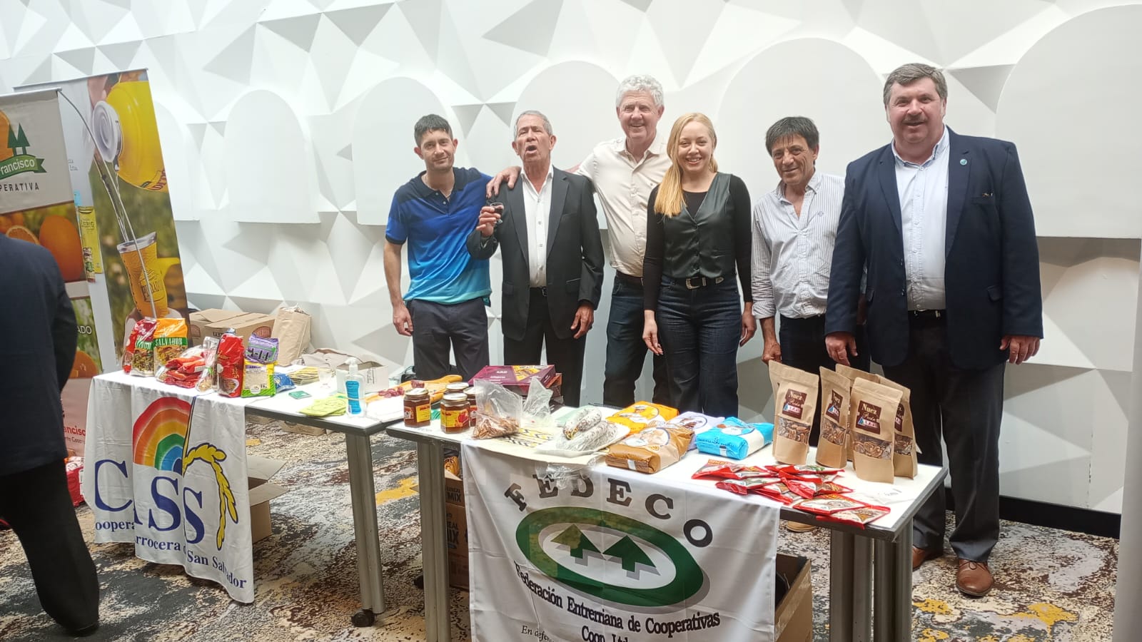 Cooperativas entrerrianas mostraron su producci&oacute;n en el Congeso internacional de Fedeco.