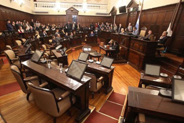 En Mendoza debaten proyecto de ley para impulsar empleo e inversión para mayores de 60