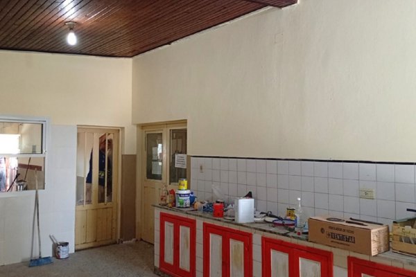 Ejecutan obras en cocina y jardín de infantes en escuela de Viale