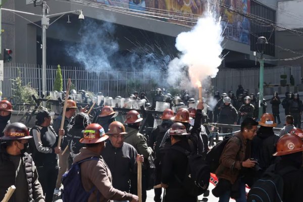 Bolivia: manifestantes llegaron a La Paz para exigir la renuncia del presidente