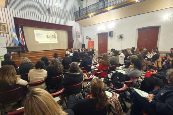 Cien directivos cursarán una formación universitaria becada a partir de una alianza estratégica