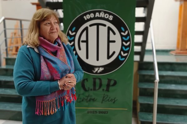 Juana Ávalos.