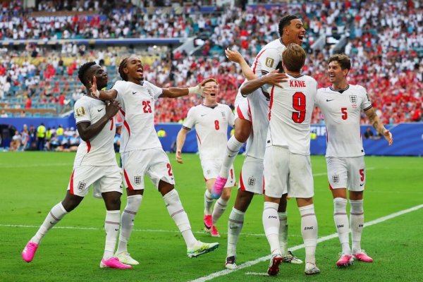 Inglaterra dio vuelta el partido y le ganó a Noruega