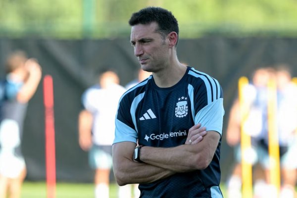 Scaloni le bajó el tono a las teorías conspirativas